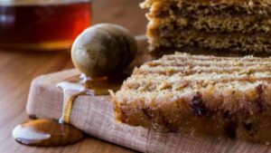 Lire la suite à propos de l’article Recette, gâteau au miel